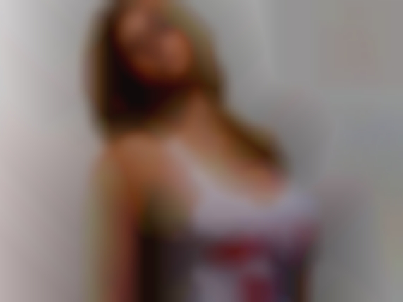 Boyfriends milfs deserves horny cum kisses from Avondale.
