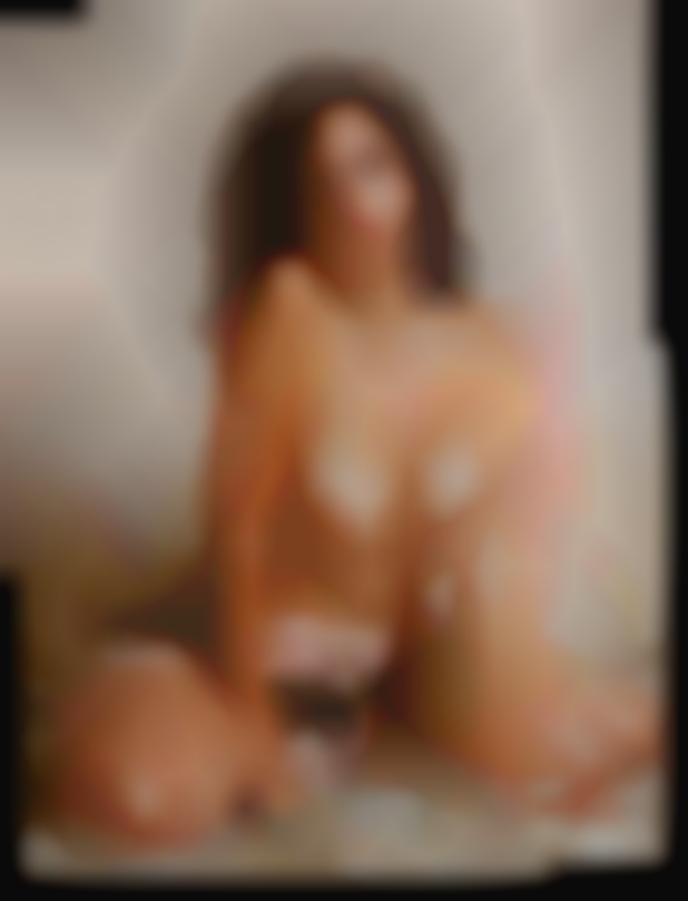 Mature black local woman masturbating from Elyria!